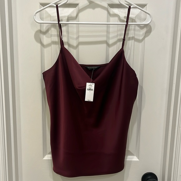Banana Republic Factory Tops - Banana Republic Factory silky like camisole